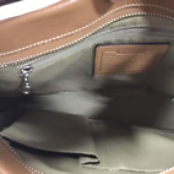Coach Women's Tan Pebble Leather zipper Double Handle Strap Shoulder Bag Purse - Picture 6 of 8